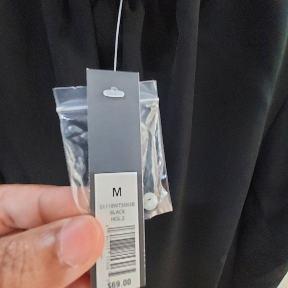 BRAND NEW The Limited Black Long-sleeved Blouse Size M - Picture 4 of 4